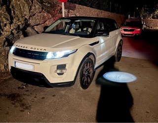 Range Rover Evoque Si4 dynamic