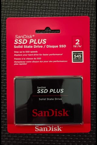 SanDisk SSD PLUS 2TB SATA SSD Disco Sólido