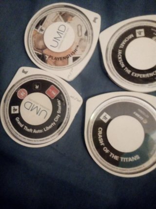 PSP Juegos: GTA, Crash, MJ, PlayEnglish