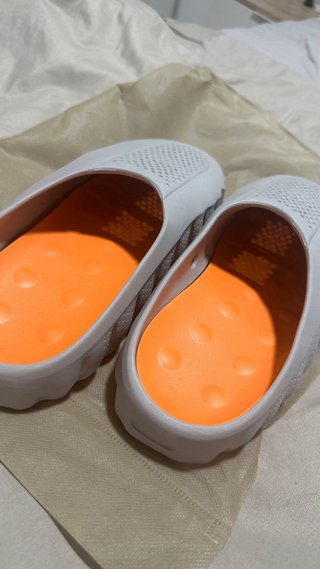 Zapatillas Mind grises y naranjas 43