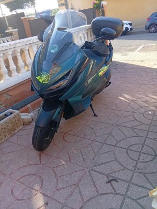 Zontes 350E Maxi Scooter Verde