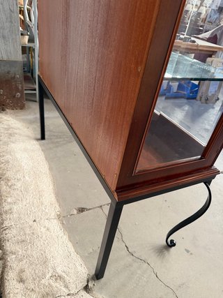 Vitrina de cristal clasica
