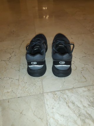 Zapatillas running Kalenji negras