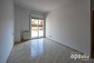Piso en venta en Gràcia en Sabadell