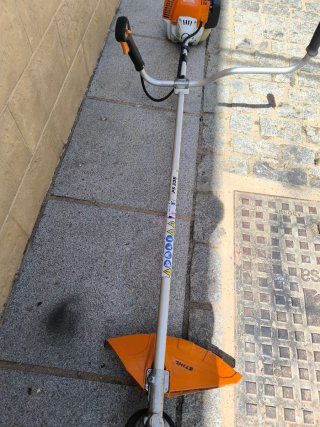 Desbrozadora profesional Sthil modelo 235