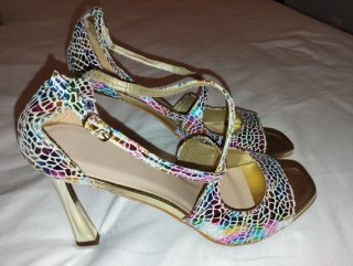 Zapatos tacón fiesta ,nuevos a estrenar