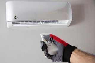 Montaje-Recargas AIRE ACONDICIONADO en El Tosalet