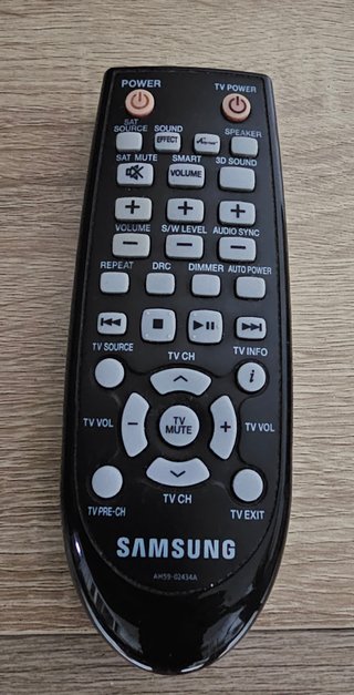 Barra de Sonido Samsung Home Cinema Negra