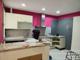 Montaje y desmontaje de muebles y cocinas.