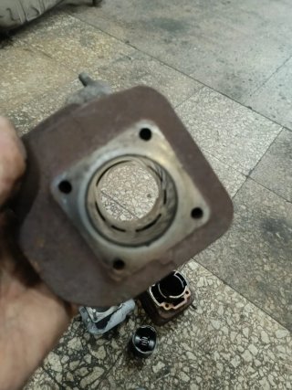 Scoopy 100 Culata, pistón y cilindro de moto