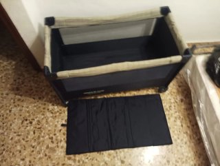 Cuna de viaje Nurse. En perfecto estado.