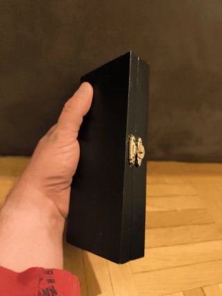 Mini Guitarra Réplica AC/DC + Caja Madera