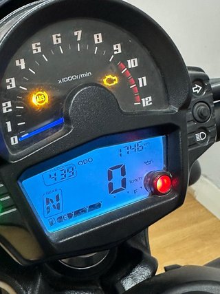 KAWASAKI VULCAN 650 S ¡¡1.800KMS!!