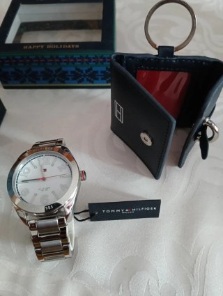 Reloj Tommy Hilfiger Plata y Blanco