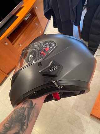 Casco M AGV + Intercomunicador Midland + Guantes