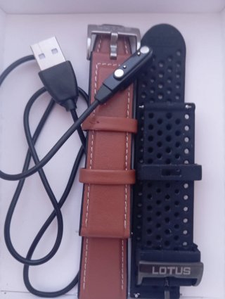 Reloj Lotus Smartime Negro y Plateado