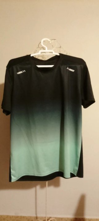 Lote Ropa Deportiva: 2 Camisetas y 1 Pantalón
