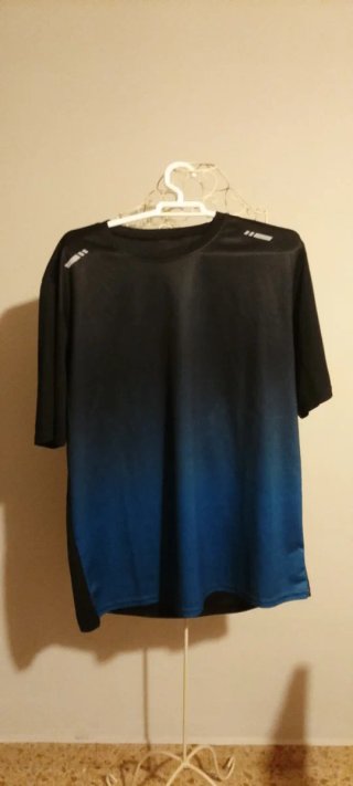 Lote Ropa Deportiva: 2 Camisetas y 1 Pantalón