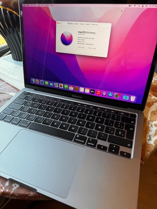 MacBook Pro 13” M1 (2020) • Muy poco uso
