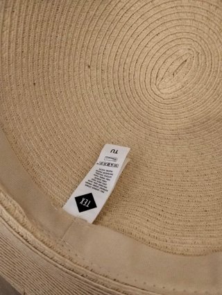 Sombrero de sol beige