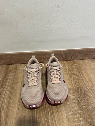 Nike Vomero Plus