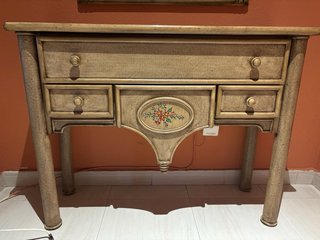 Mueble recibidor y espejo