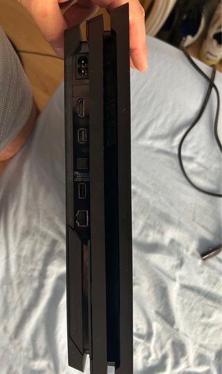 PS4 Pro 1TB  + Mando Negro