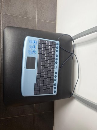 Teclado Intel Azul con Trackpad