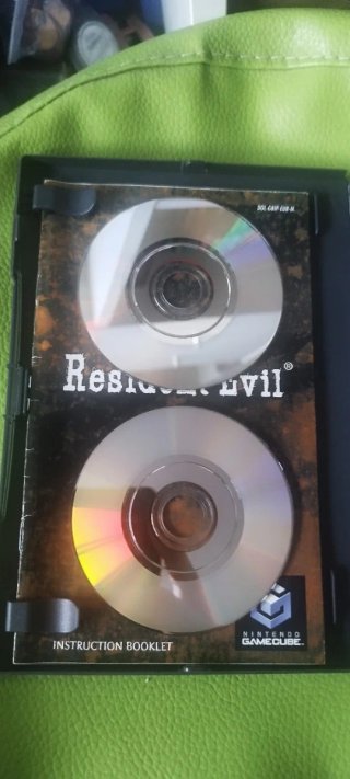 Resident Evil GameCube (2 Discos)