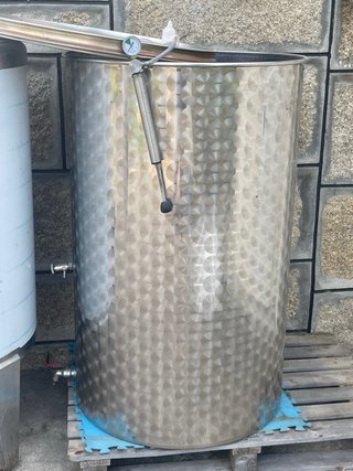 Pack Vendimia:  2 Cubas Acero Inox 1 Estrujadora
