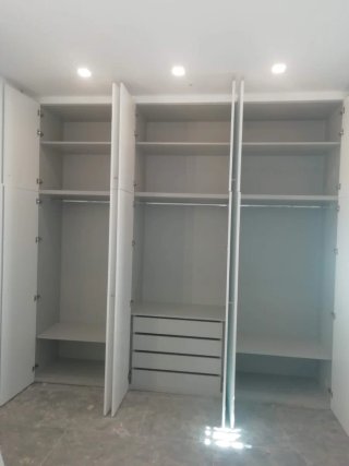 Armarios a medida, vestidores, etc ECONOMICO