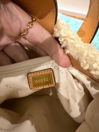 Bolso Guess Beige y Marrón