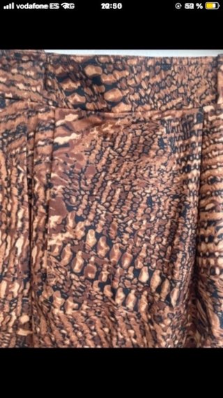 Falda marrón estampada