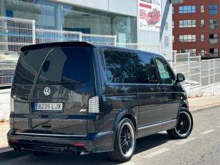 Volkswagen Caravelle 2011