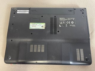 Portátil Sony VAIO VGN-FS295VP