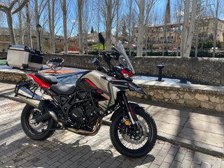 Benelli TRK 702 X 2025