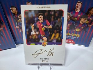 Cromo FC Barcelona Pau Victor 2025-2026