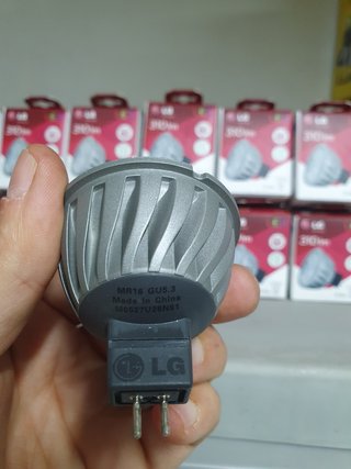 Lote 25 Bombillas LED LG MR16 5.4W Cálida 2700K