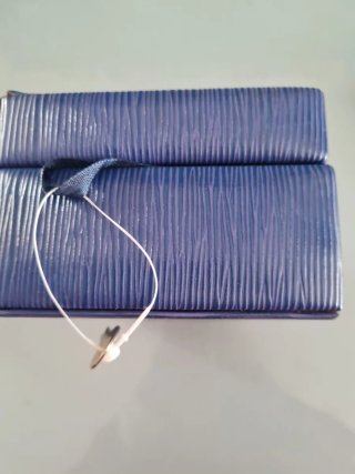 Cajita joyero con espejo azul y plateado
