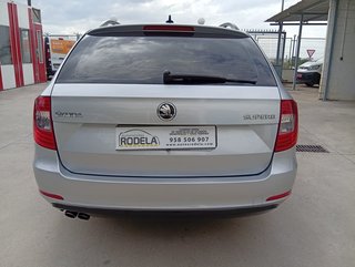 SKODA SUPERB 2.0 TDI FAMILIAR