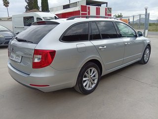SKODA SUPERB 2.0 TDI FAMILIAR