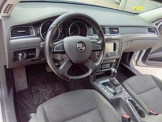 SKODA SUPERB 2.0 TDI FAMILIAR