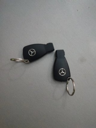 Mercedes-Benz Clase C 2005