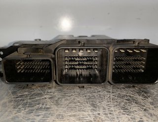 4887884 centralita motor uce 9677013180 citroen c3