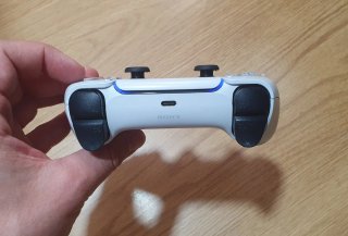 Mando PS5 electromagnetico