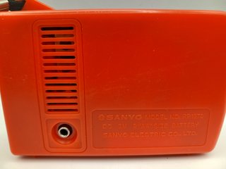 radio vintage sanyo rp1270