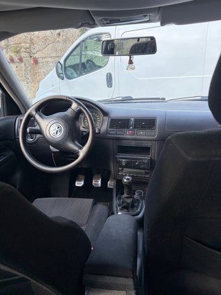 Volkswagen Golf 2002
