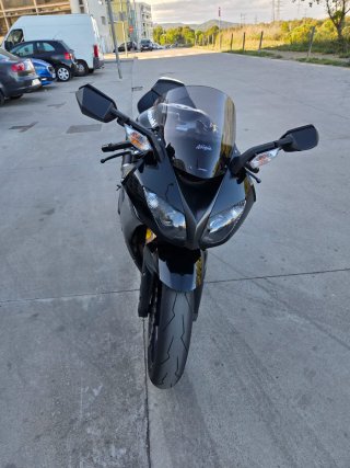 Kawasaki zx10r