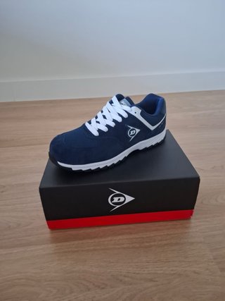 Zapato seguridad Dunlop azul y blanco