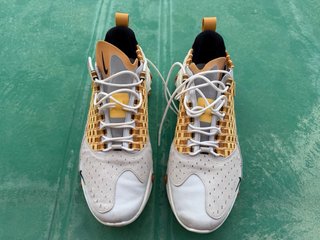 Nike React Sertu Talla 46 Beige Amarillo